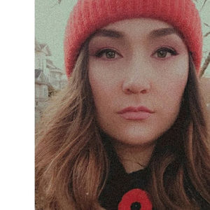 Meet your Posher, Akerke